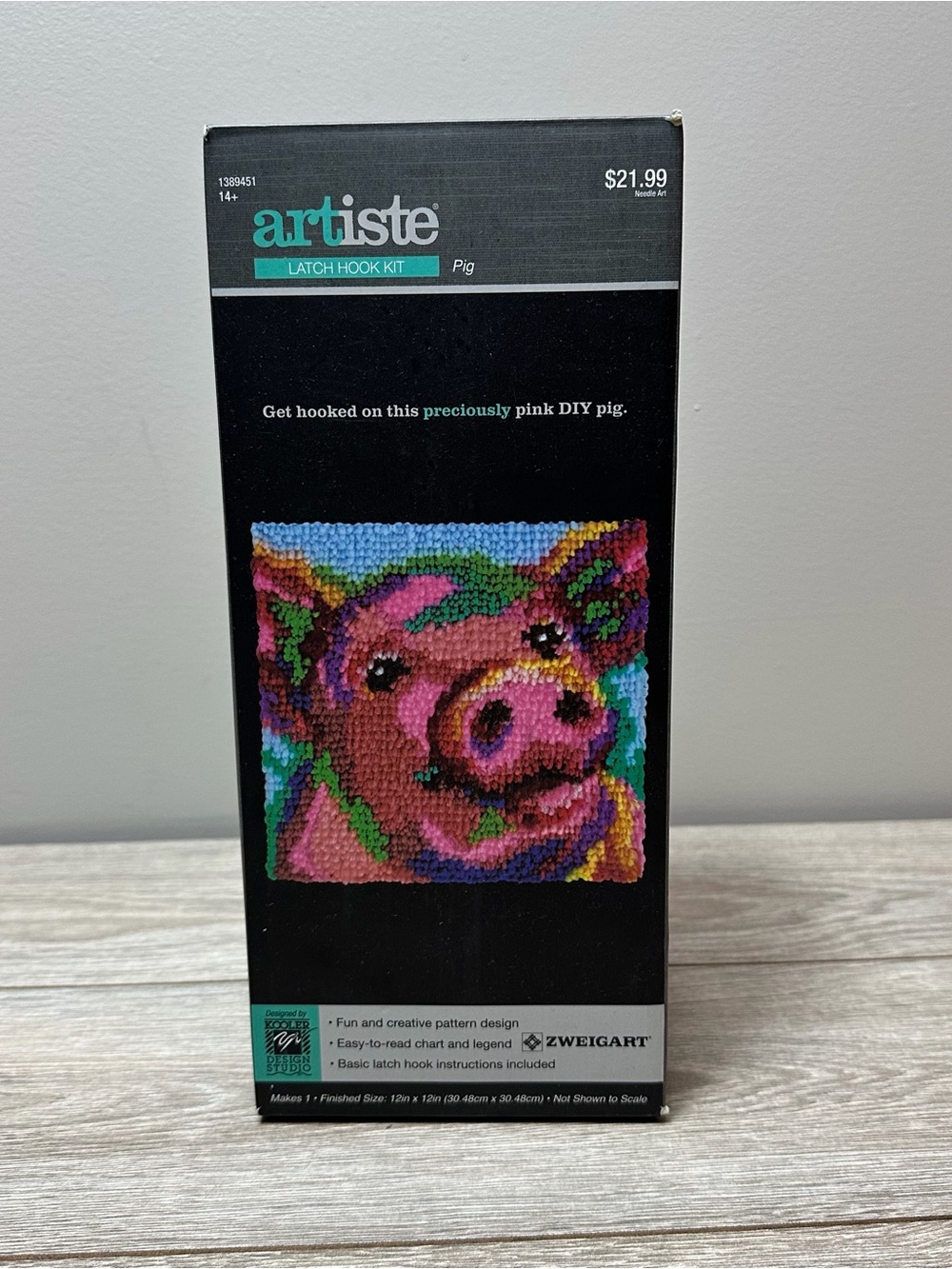 Artiste Latch Hook Kit 12"x12" Colorful Pink Pig Pattern Zweigart Kooler Design